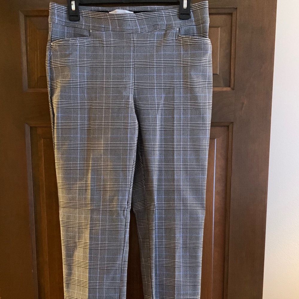 Dress pants - women